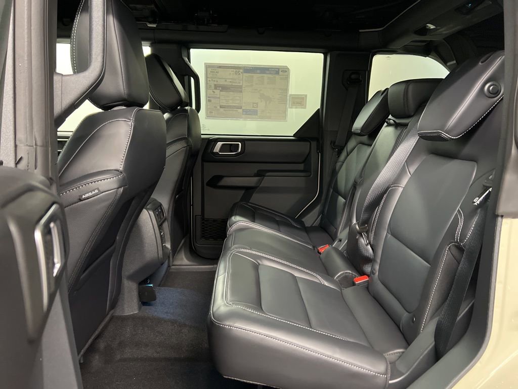 New 2026 Ford Bronco Outer Banks image 33
