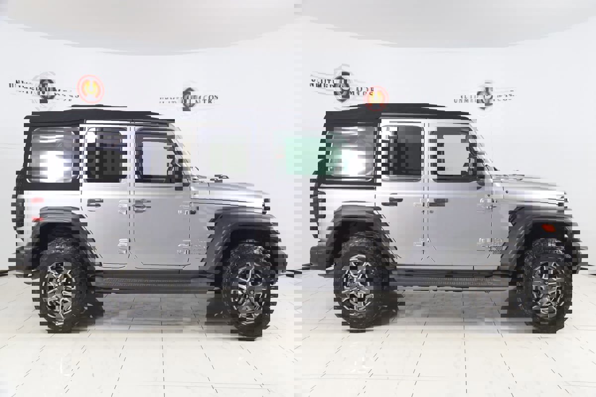 Used 2018 Jeep Wrangler Unlimited Sport S image 2