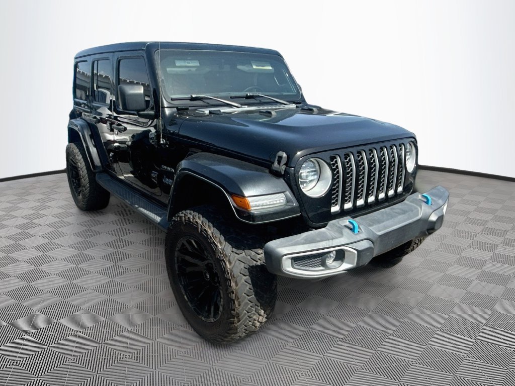 Certified 2022 Jeep Wrangler Unlimited Sahara AWD/4WD image 4