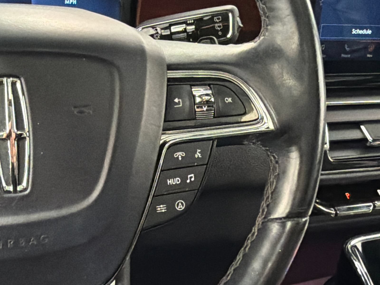 Certified 2023 Lincoln Navigator Reserve AWD/4WD image 24