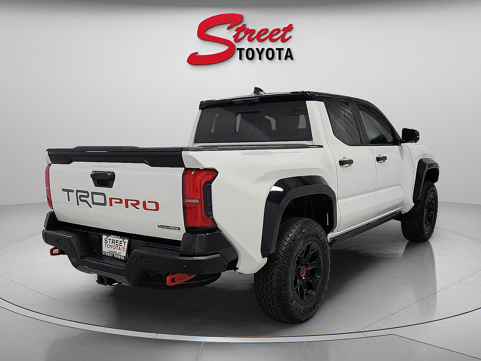 Certified 2025 Toyota Tacoma TRD Pro AWD/4WD image 3