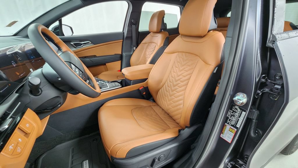 New 2026 Kia Sportage X-Line w/ X-Line Premium Package AWD/4WD image 10