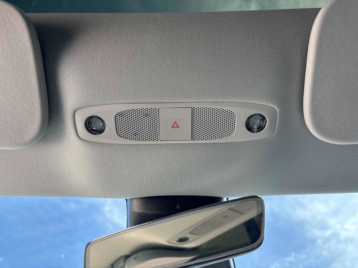 Used 2022 Tesla Model 3 Long Range image 26