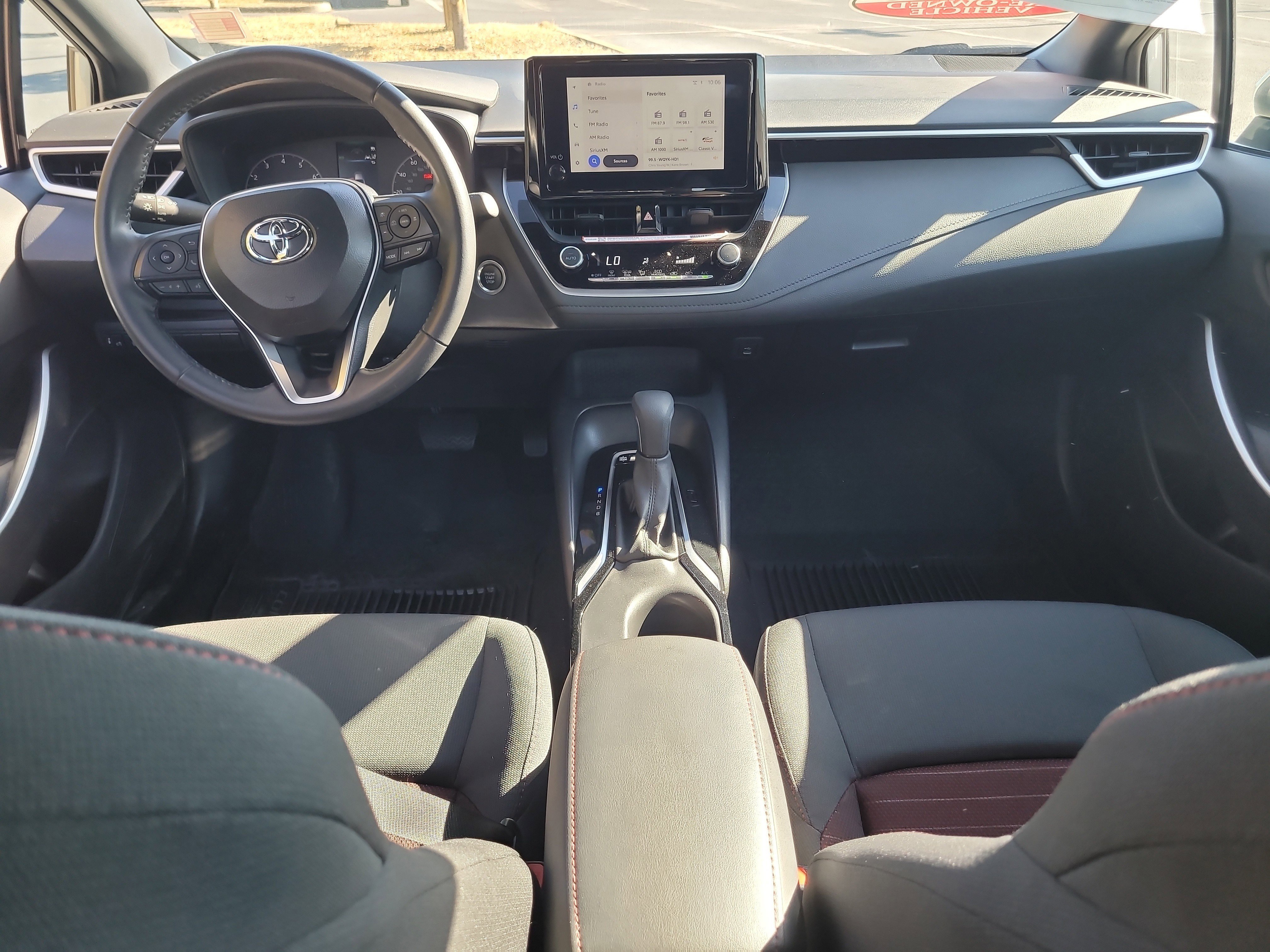 Certified 2025 Toyota Corolla SE image 14