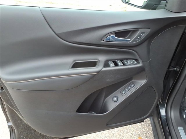 Certified 2024 Chevrolet Equinox Premier image 11