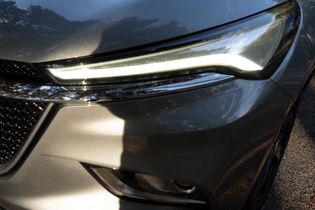 Used 2024 Buick Enclave Essence w/ Sport Touring Edition image 36