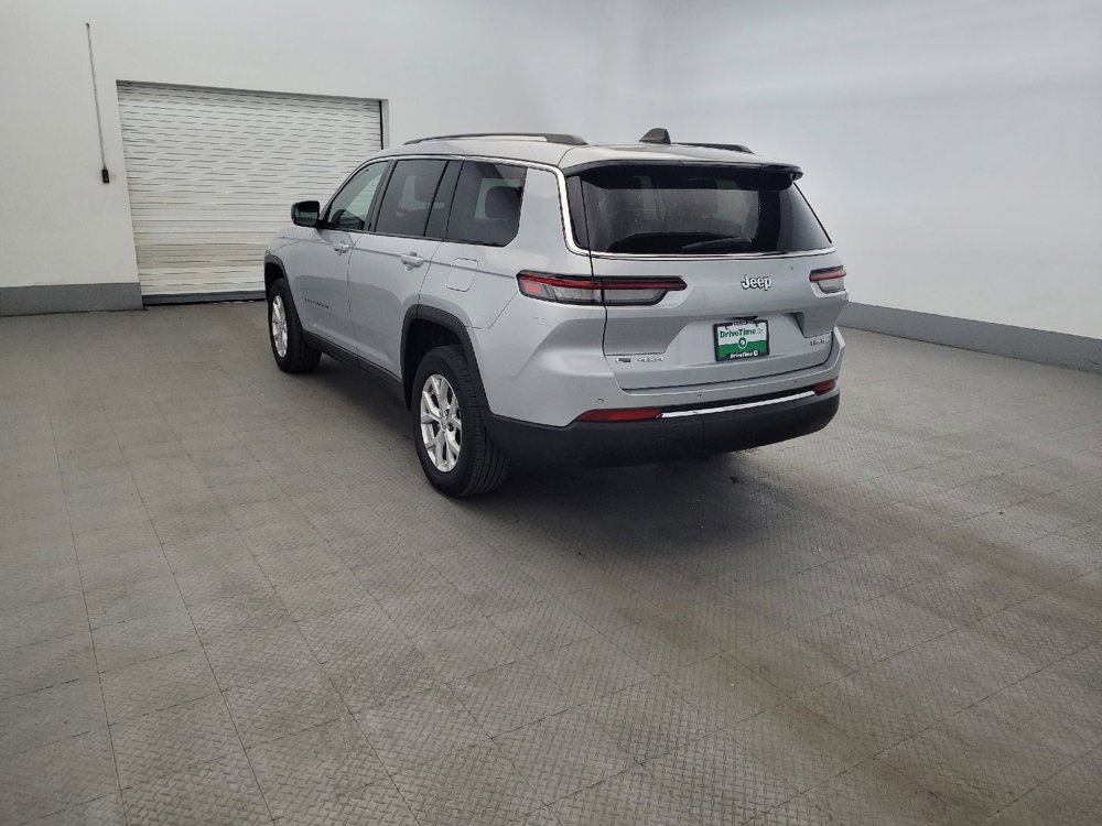 Used 2023 Jeep Grand Cherokee L Limited AWD/4WD image 5