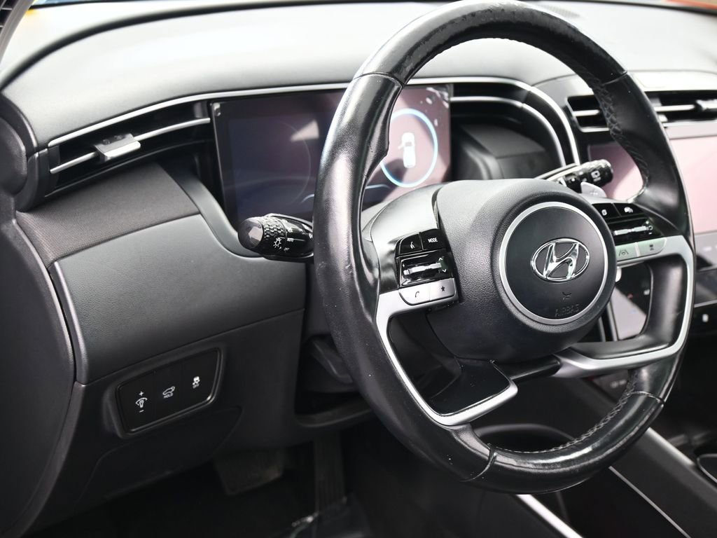 Used 2024 Hyundai Tucson Limited image 15
