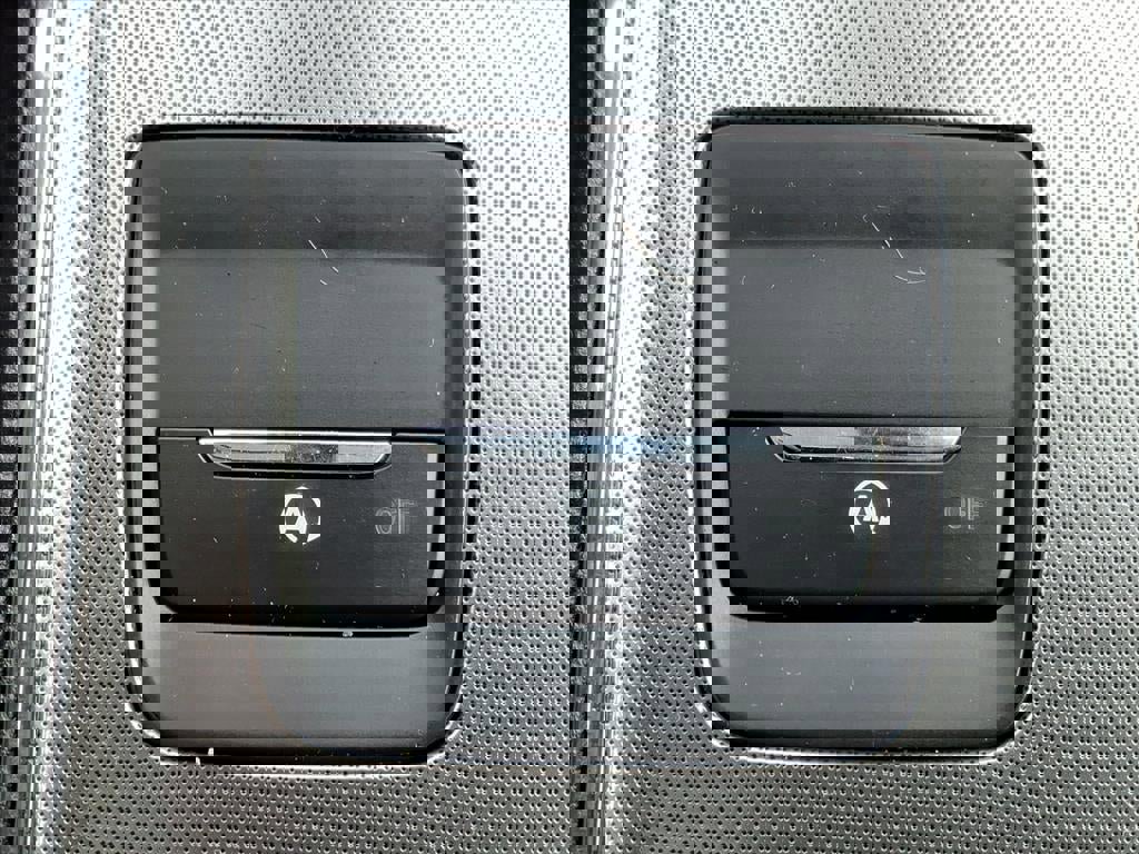 Certified 2022 Ford Edge SEL w/ Convenience Package image 22