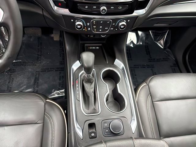 Used 2023 Chevrolet Traverse Premier w/ Redline Edition AWD/4WD image 30