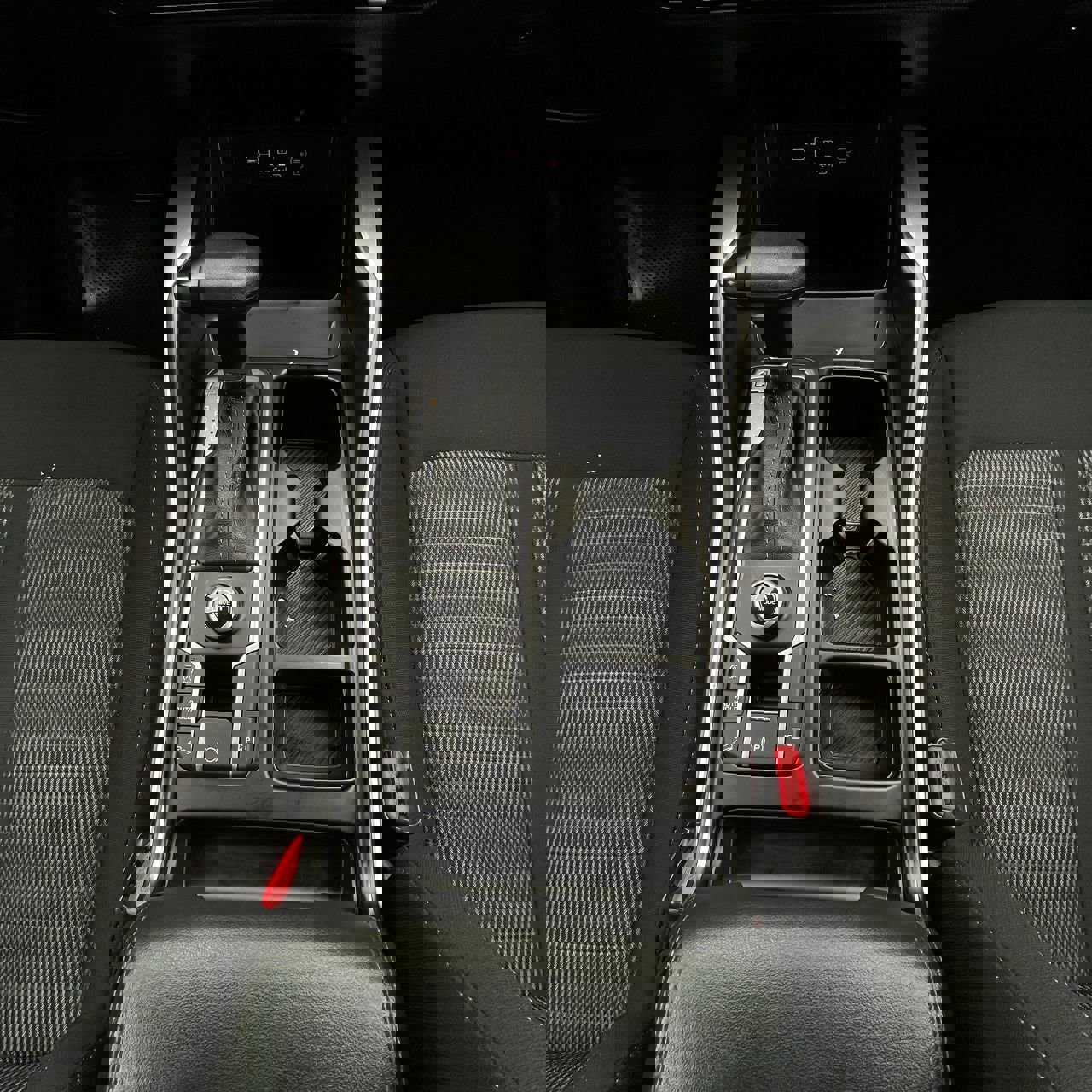 Used 2025 Kia Sorento LX image 19