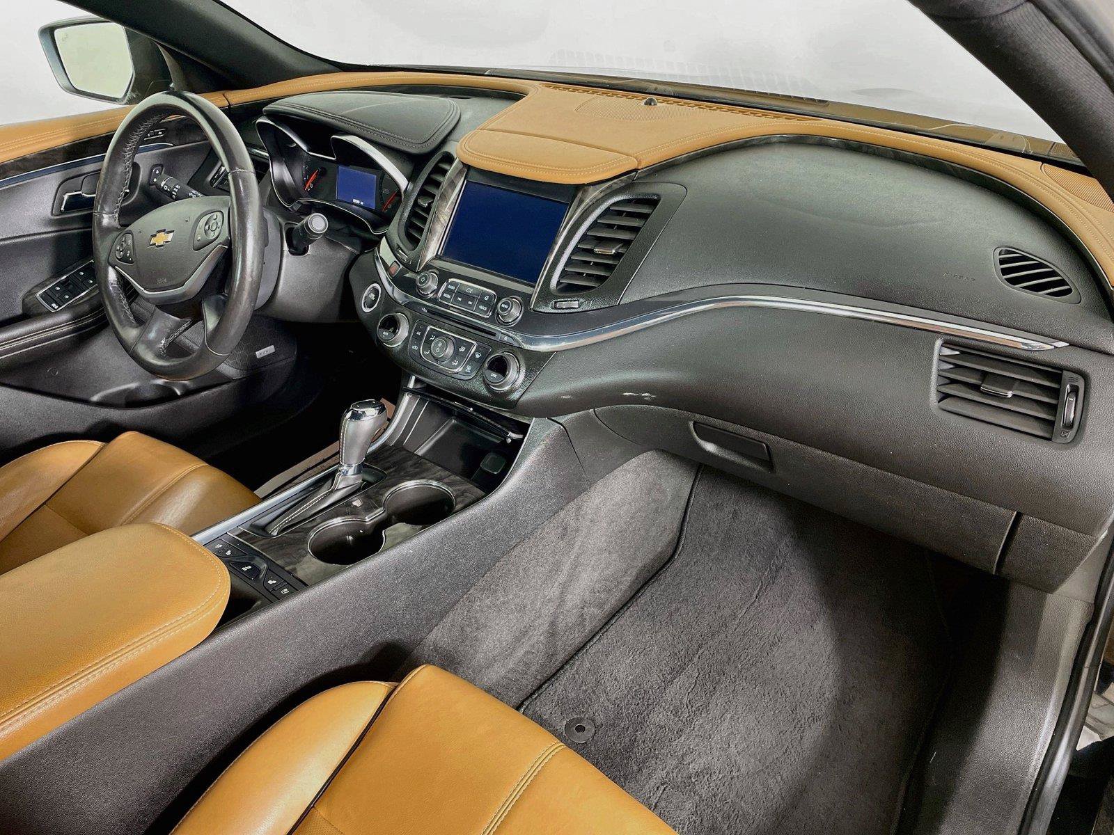 Used 2015 Chevrolet Impala LTZ FWD image 27