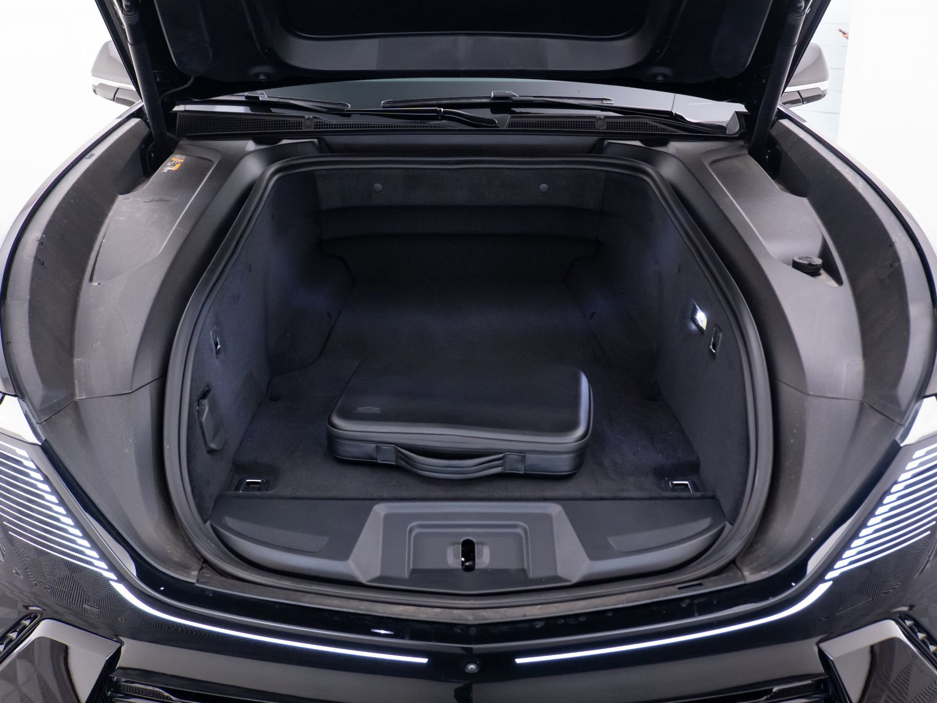 New 2025 Cadillac Escalade IQ Luxury 1 image 30