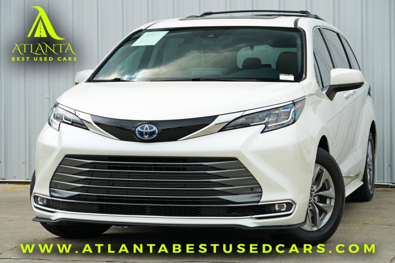 Used 2021 Toyota Sienna XLE