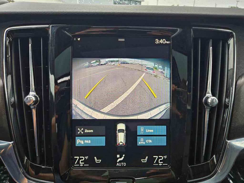 Used 2020 Volvo V90 T6 Cross Country AWD/4WD image 32