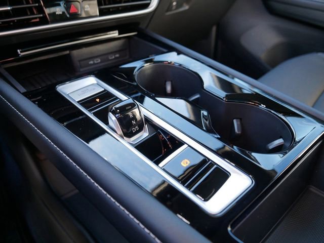 New 2026 Volkswagen Atlas Cross Sport SE image 11