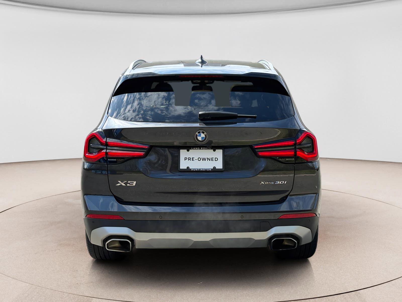 Used 2022 BMW X3 xDrive30i w/ Convenience Package image 4