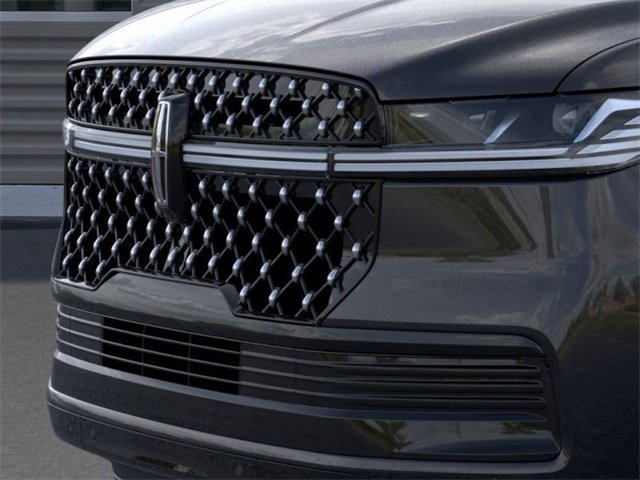 New 2025 Lincoln Navigator L Black Label image 17