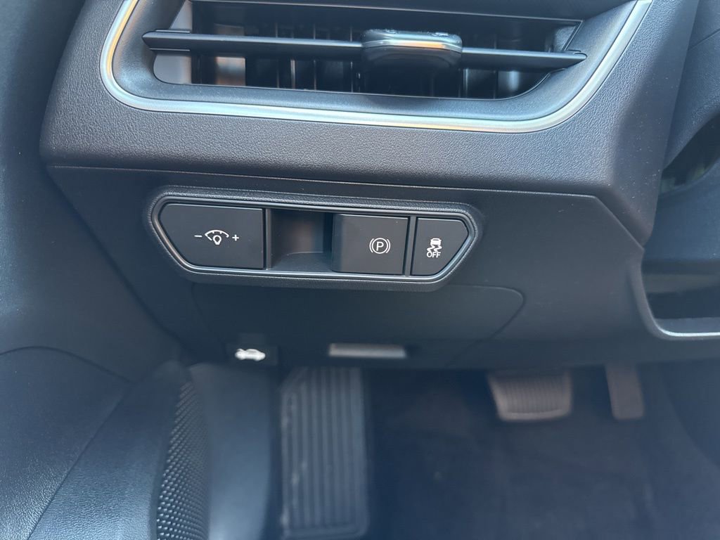 New 2026 Kia K4 LXS image 8