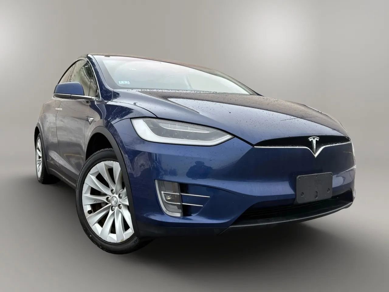 Used 2017 Tesla Model X 100D AWD/4WD image 2