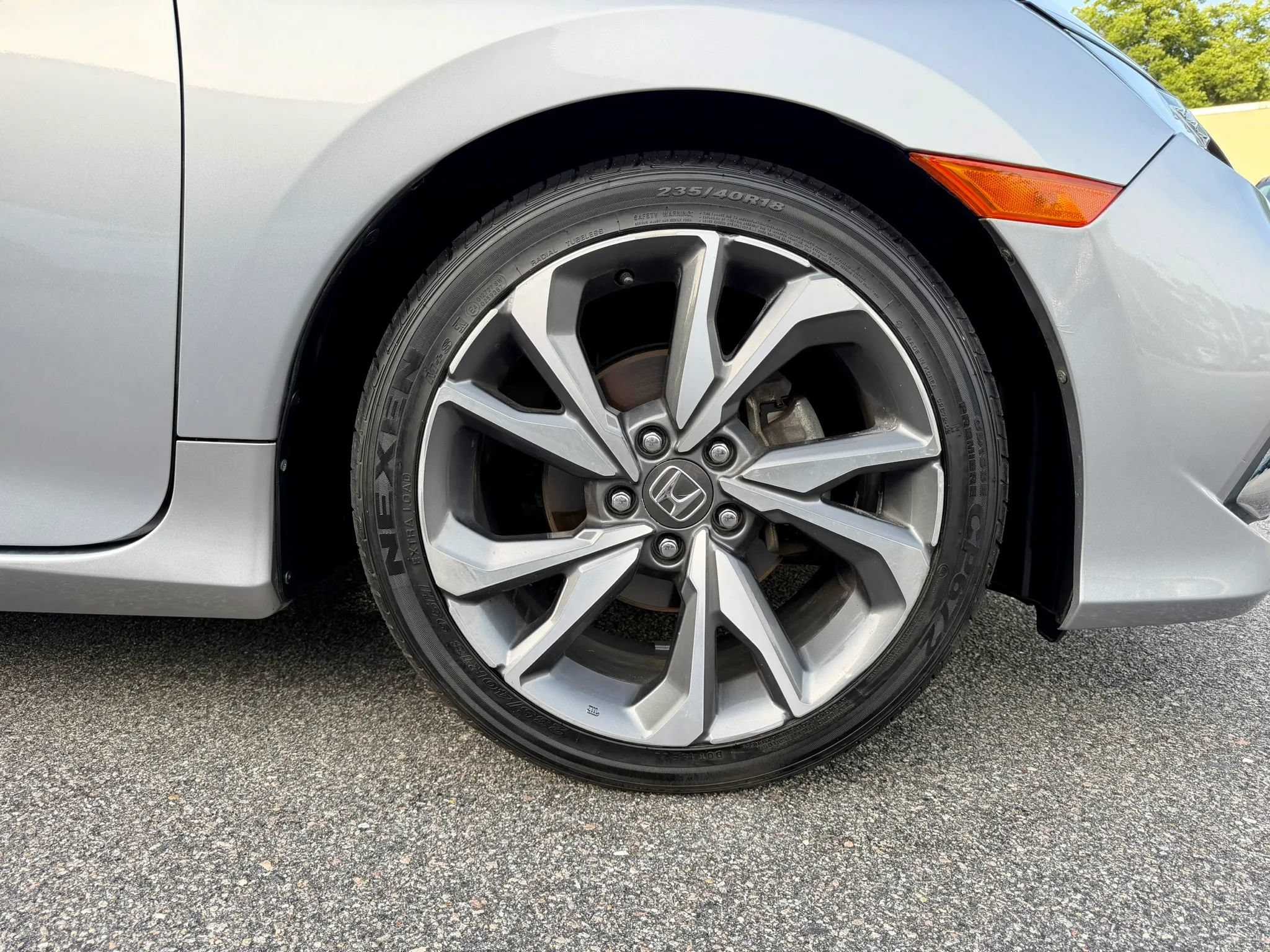 Used 2019 Honda Civic Touring image 32