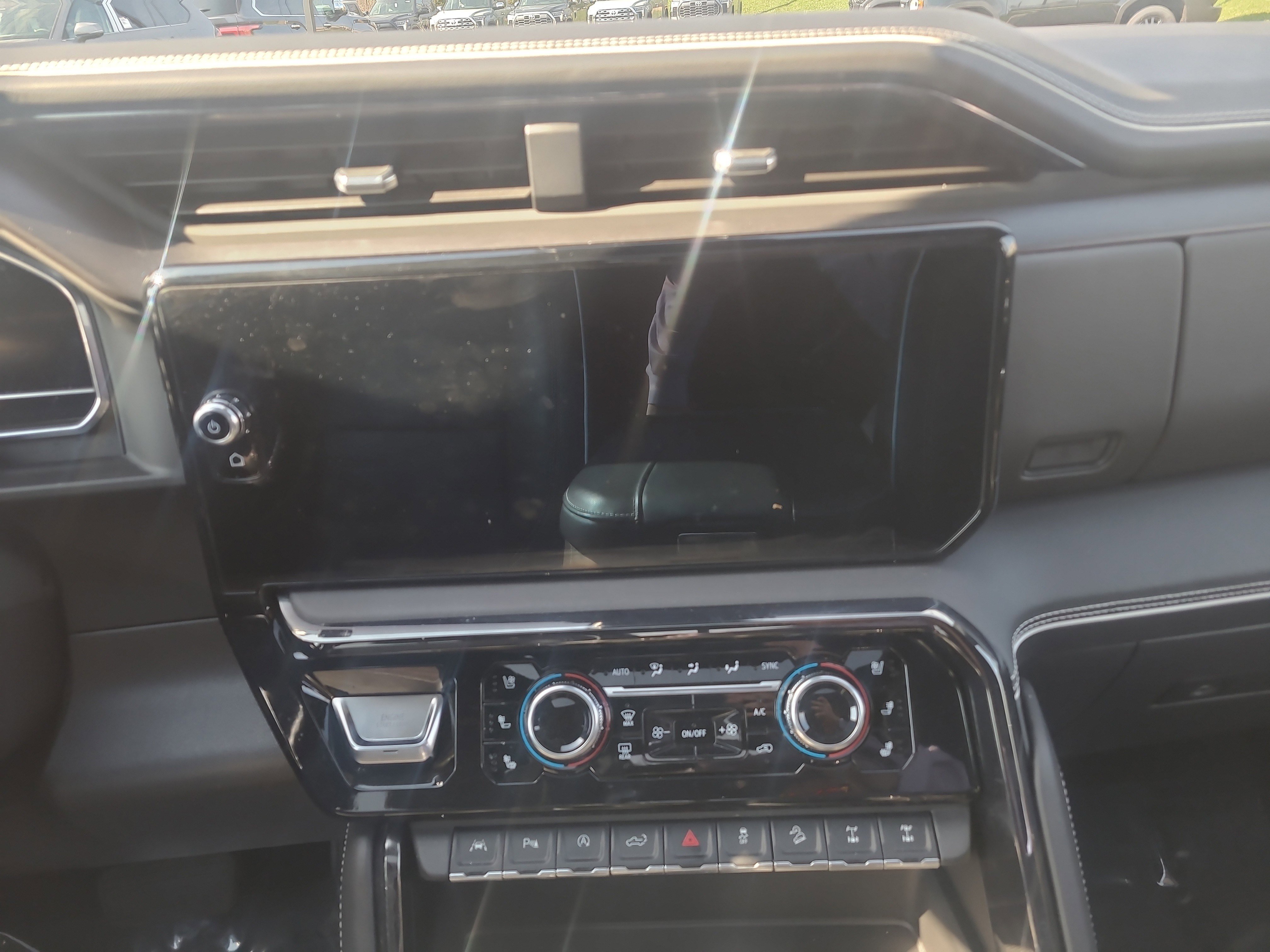 Used 2024 GMC Sierra 1500 AT4X image 21