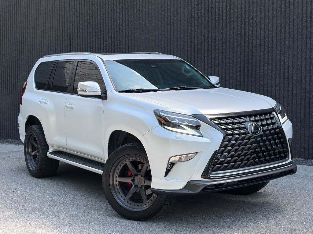 Used 2021 Lexus GX 460 Luxury w/ Sport Design Package AWD/4WD image 9