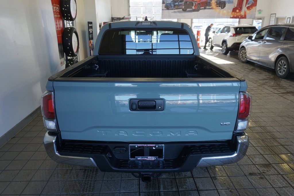 Used 2023 Toyota Tacoma TRD Off-Road image 14