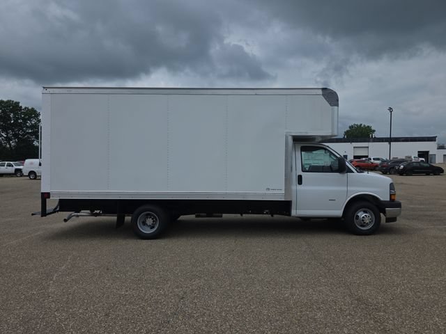 New 2026 Chevrolet Express 3500 w/ Power Convenience Package RWD image 6
