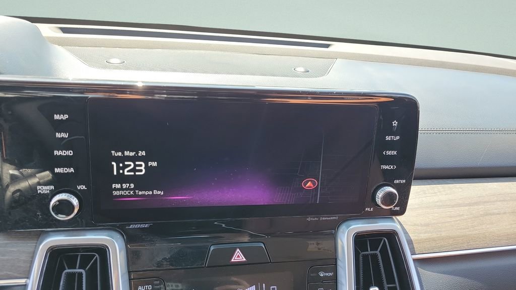 Used 2023 Kia Sorento SX Prestige image 17