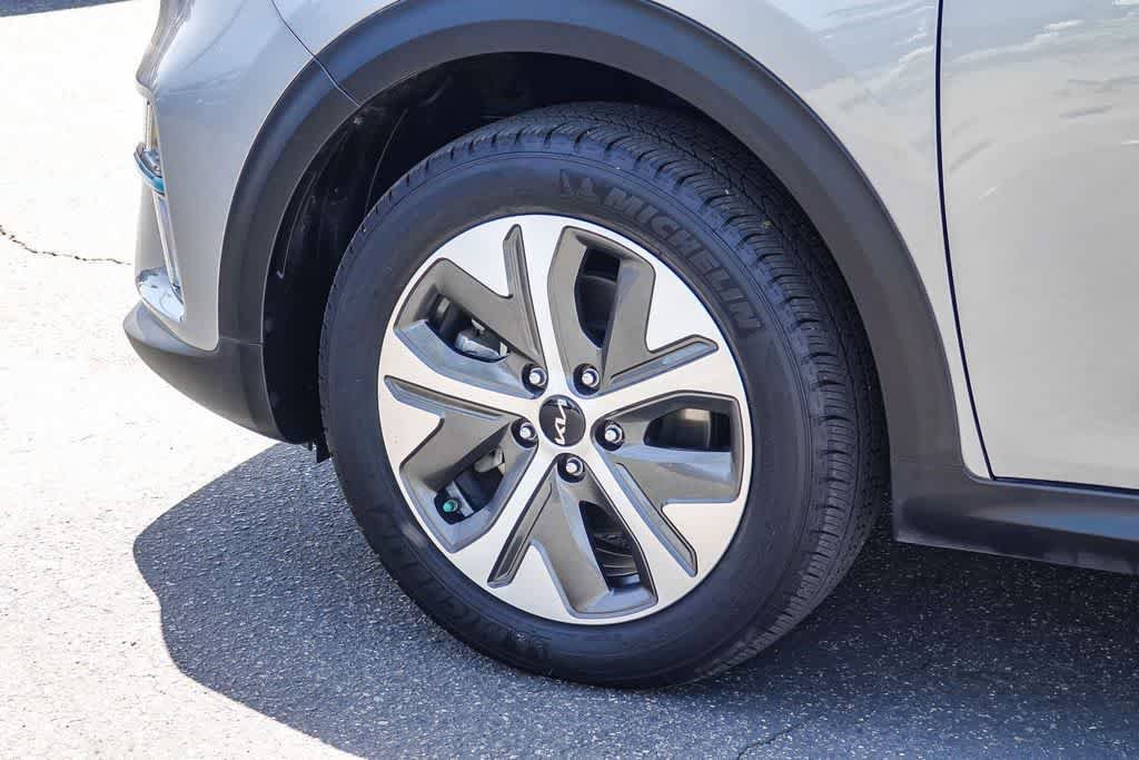 Certified 2022 Kia Niro EX Premium FWD image 9