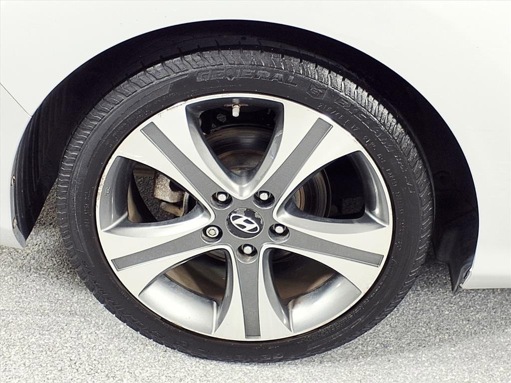 Used 2014 Hyundai Elantra w/ Option Group 2 image 6