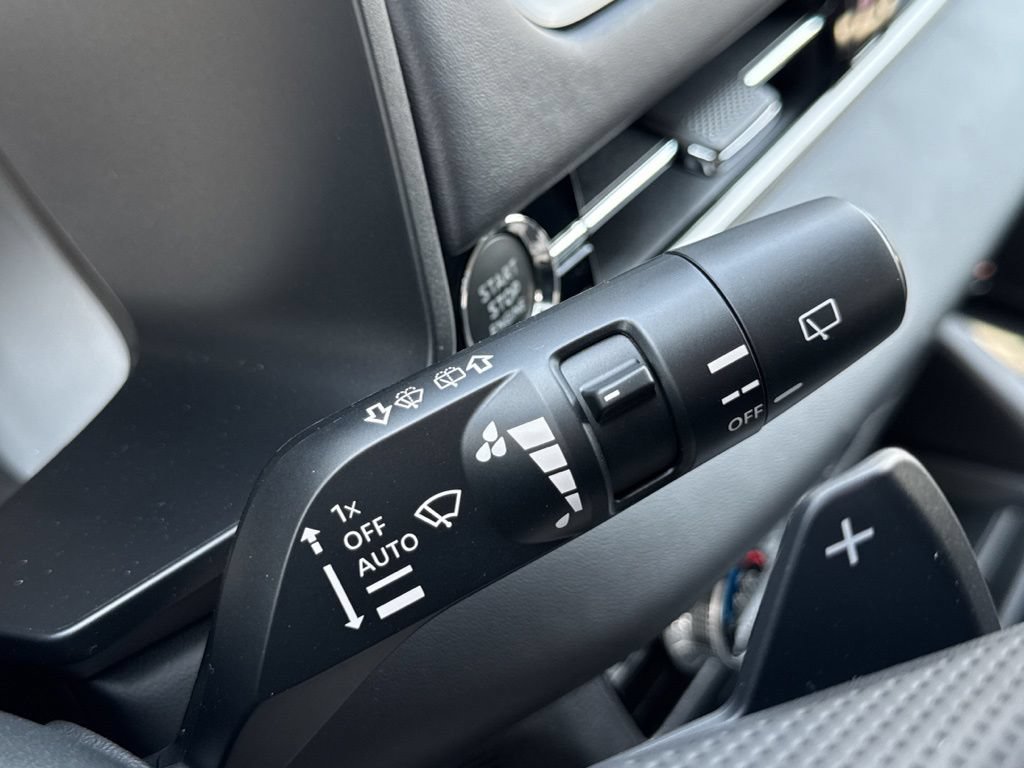 New 2026 Mitsubishi Outlander SE FWD image 16