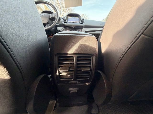 Used 2019 Ford Escape SEL image 17