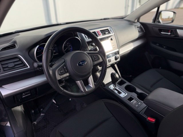 Used 2017 Subaru Outback 2.5i Premium AWD/4WD image 10