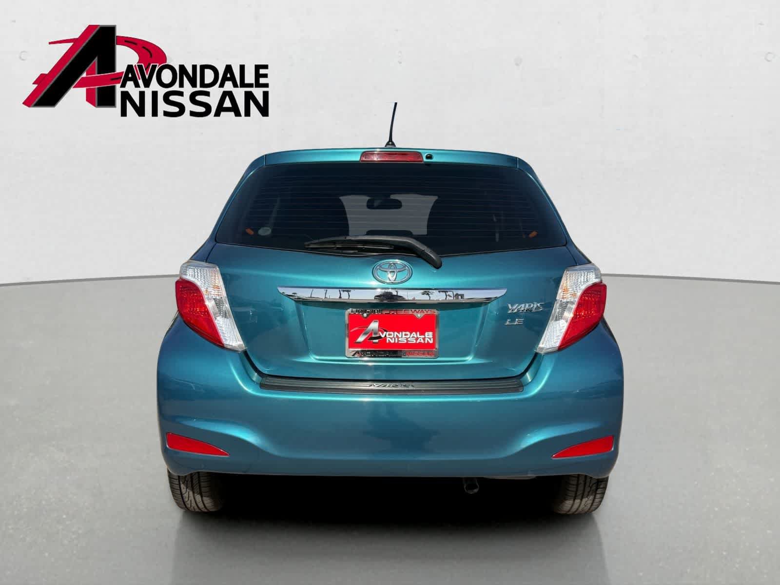 Used 2012 Toyota Yaris LE FWD image 6