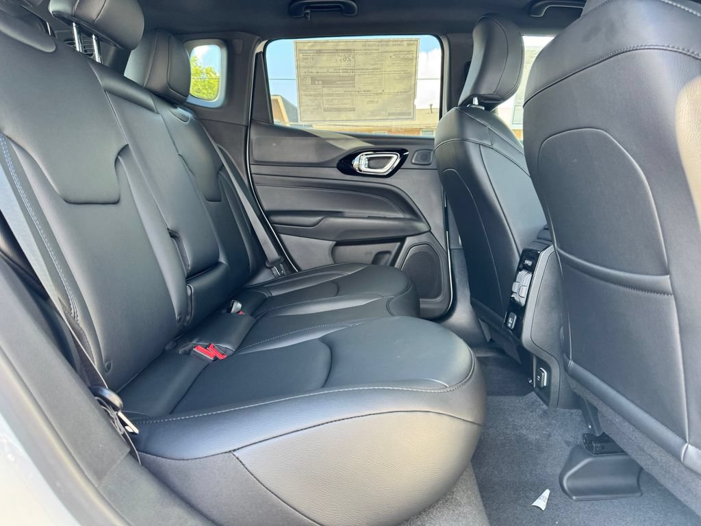 New 2026 Jeep Compass Limited w/ Sun, Sound & Navigation Group AWD/4WD image 12
