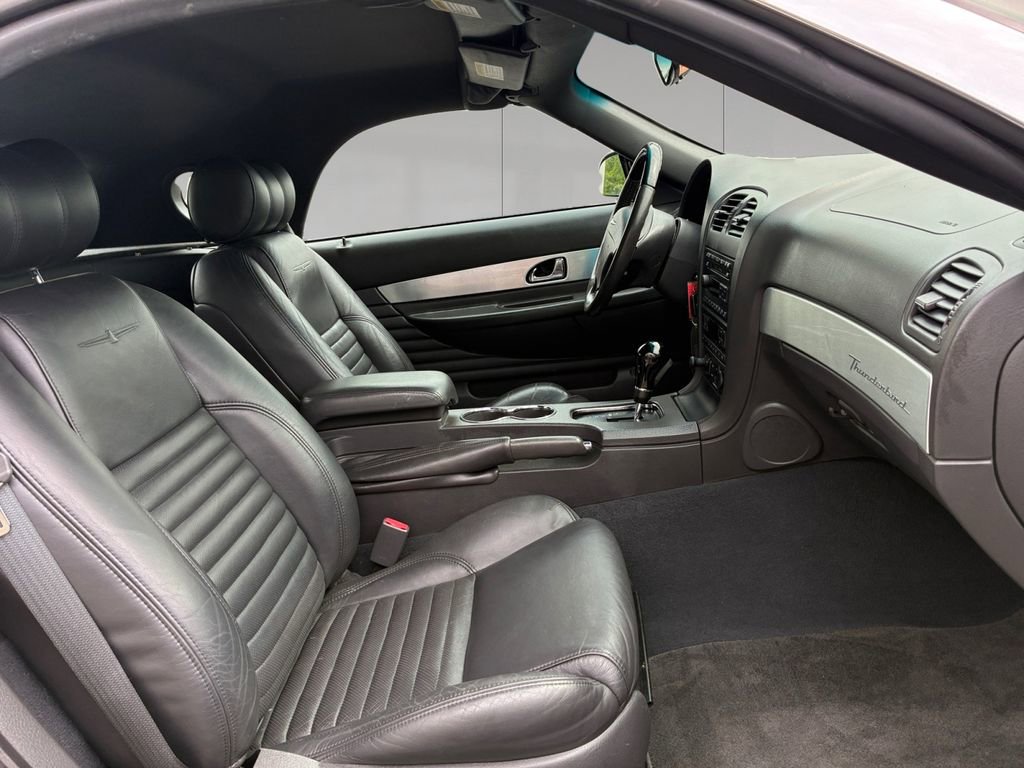Used 2002 Ford Thunderbird RWD image 17