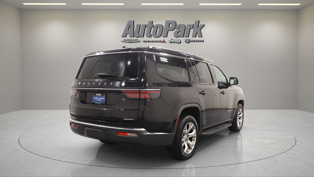 Used 2022 Jeep Wagoneer Series II AWD/4WD image 9