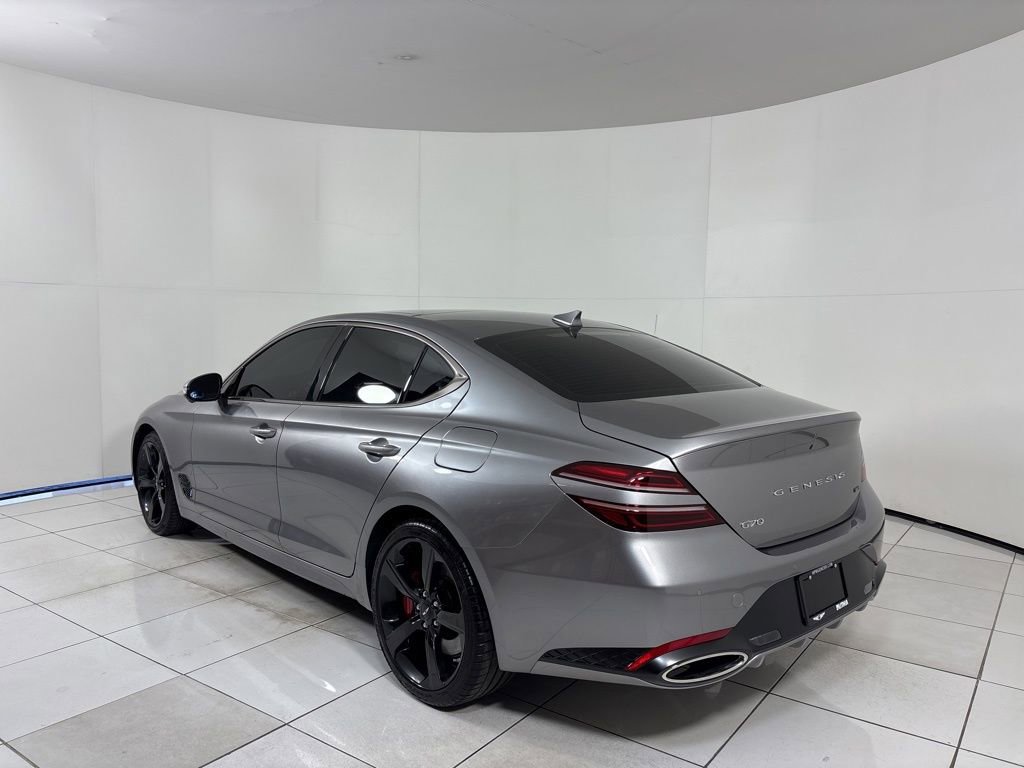 Used 2026 Genesis G70 3.3T Sport Prestige image 3