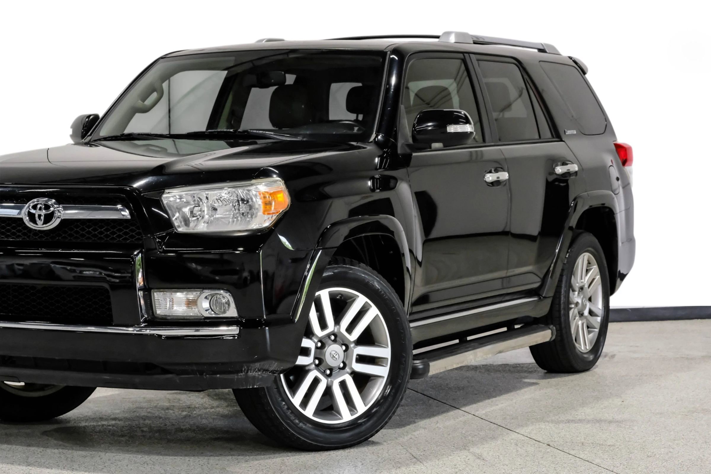 Used 2012 Toyota 4Runner Limited image 10