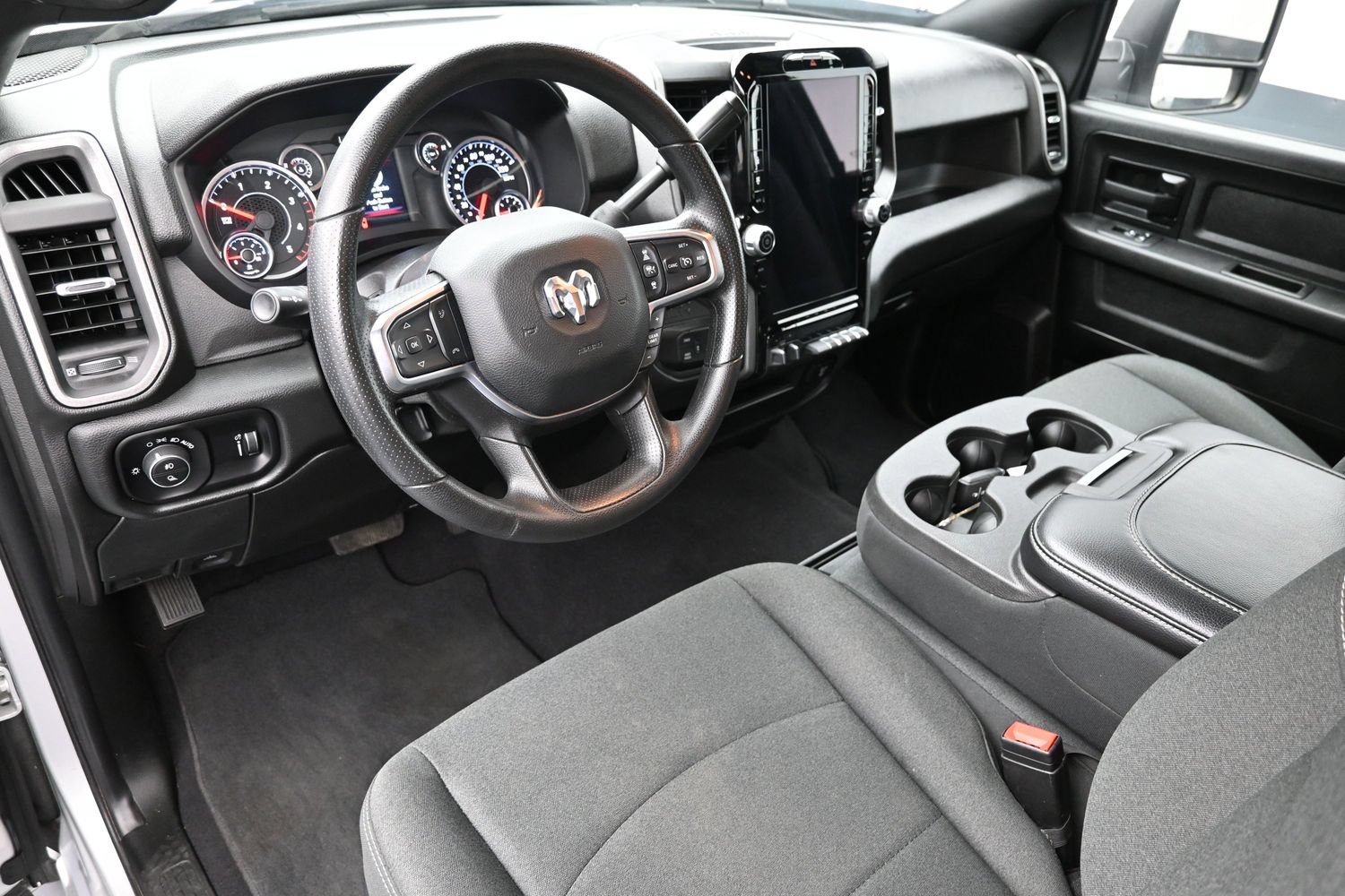Used 2026 RAM 3500 Tradesman AWD/4WD image 22