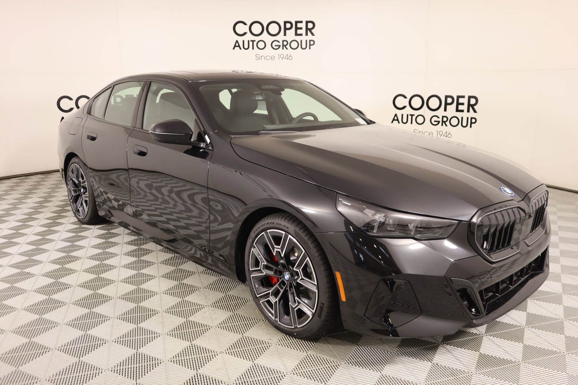 New 2026 BMW i5 eDrive40 w/ M Sport Package