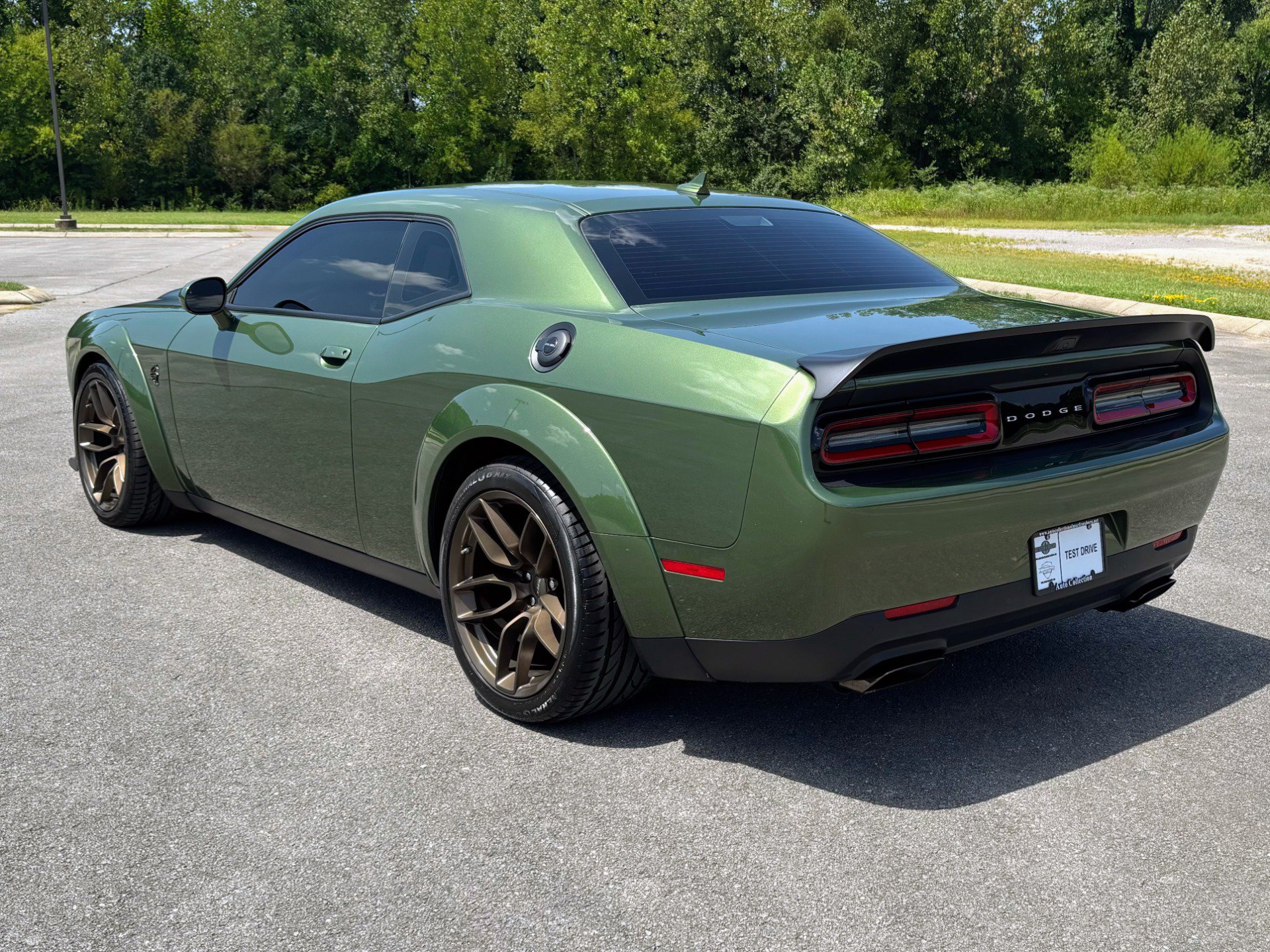 Used 2023 Dodge Challenger SRT Hellcat RWD image 4