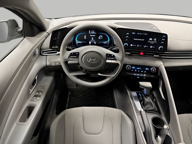 New 2026 Hyundai Elantra Sport image 13