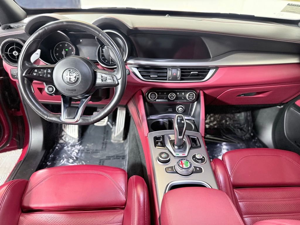 Used 2020 Alfa Romeo Stelvio Ti Sport image 11