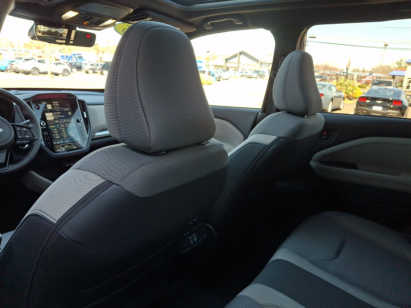 Used 2025 Subaru Forester Premium w/ Convenience Package #1 image 12