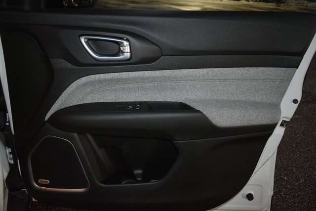 Used 2022 Jeep Compass Latitude w/ Sun and Sound Group image 44