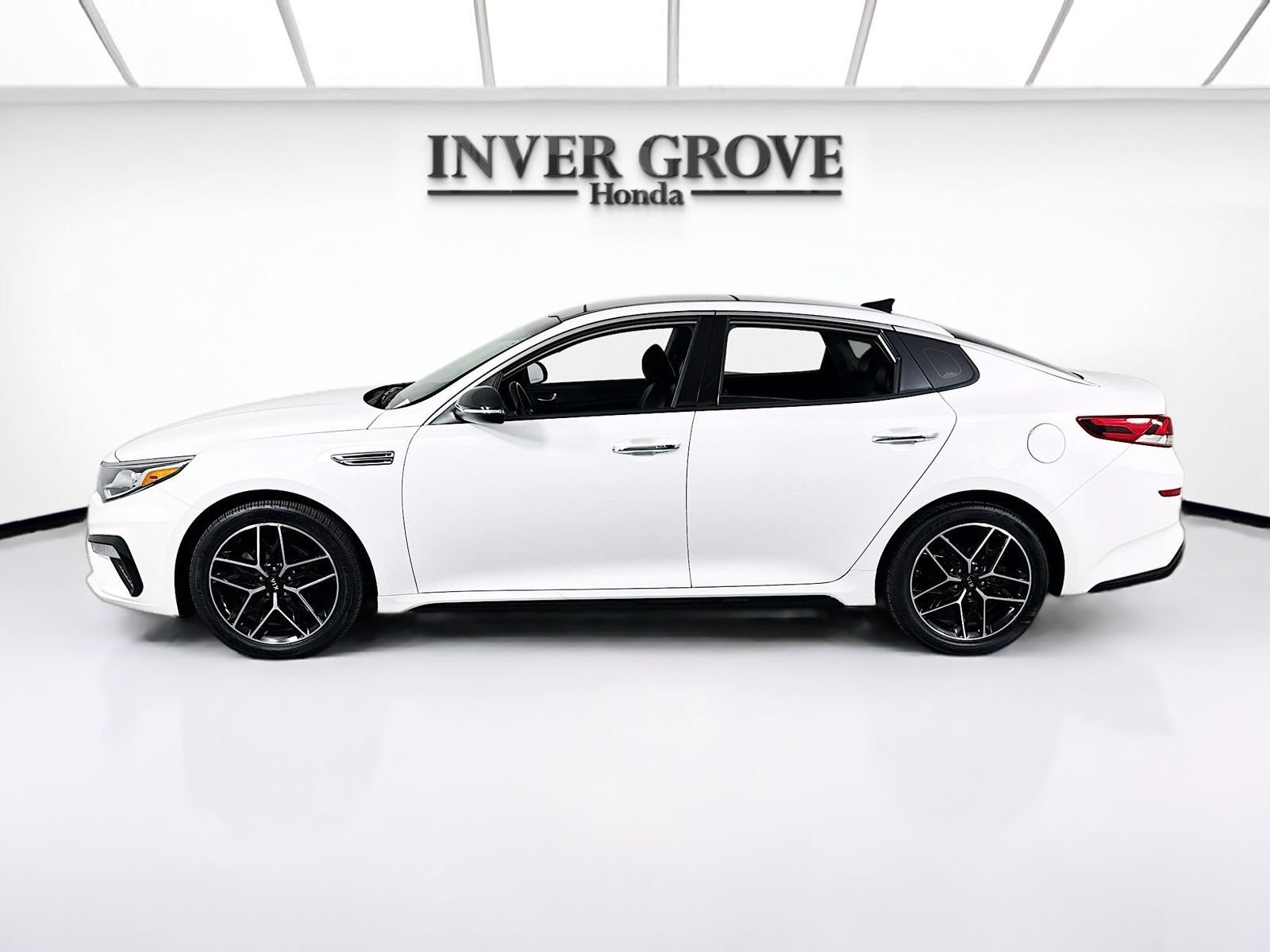 Used 2020 Kia Optima SE FWD image 8