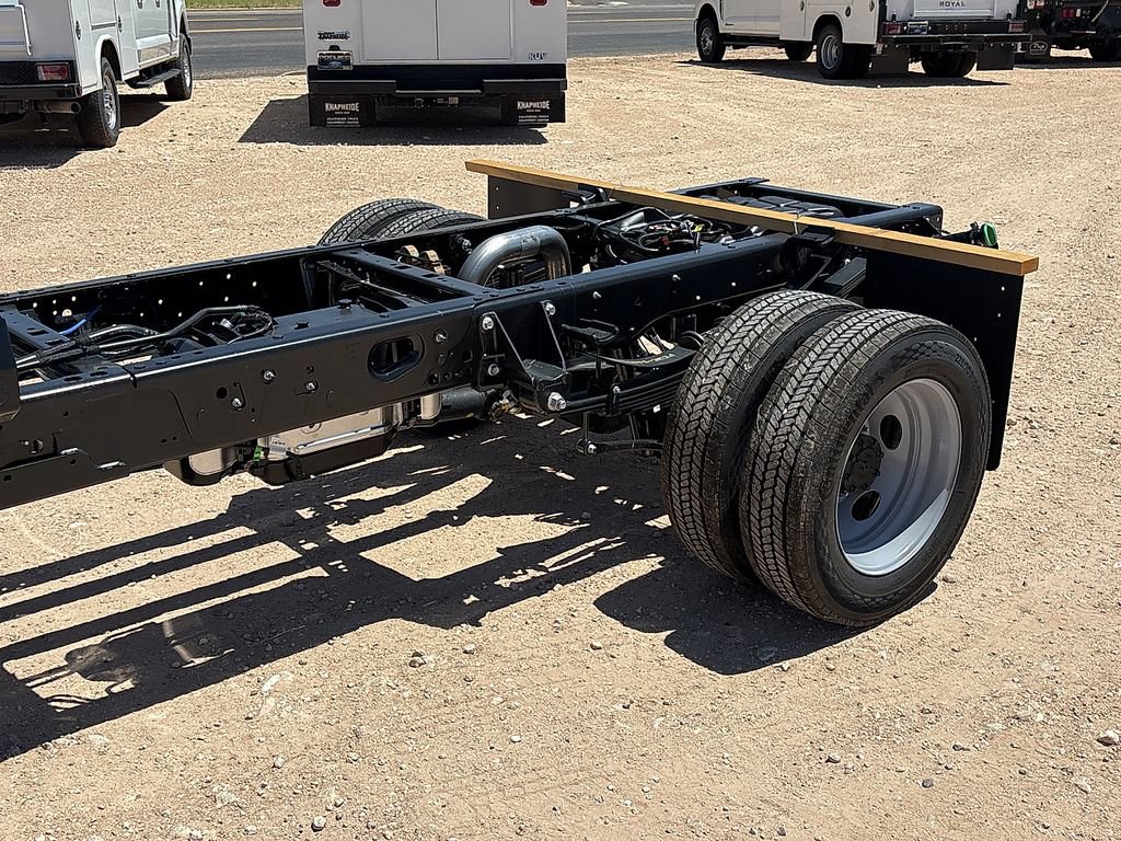New 2026 Ford F550 4x4 Crew Cab Super Duty image 15